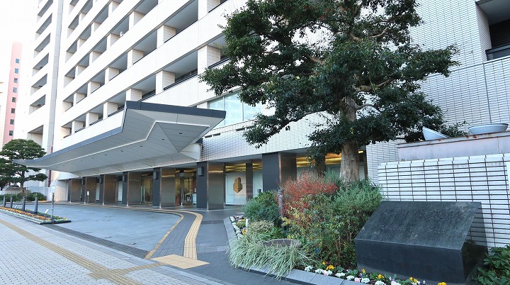 福岡市役所の写真